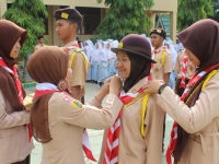 Pakaian Seragam